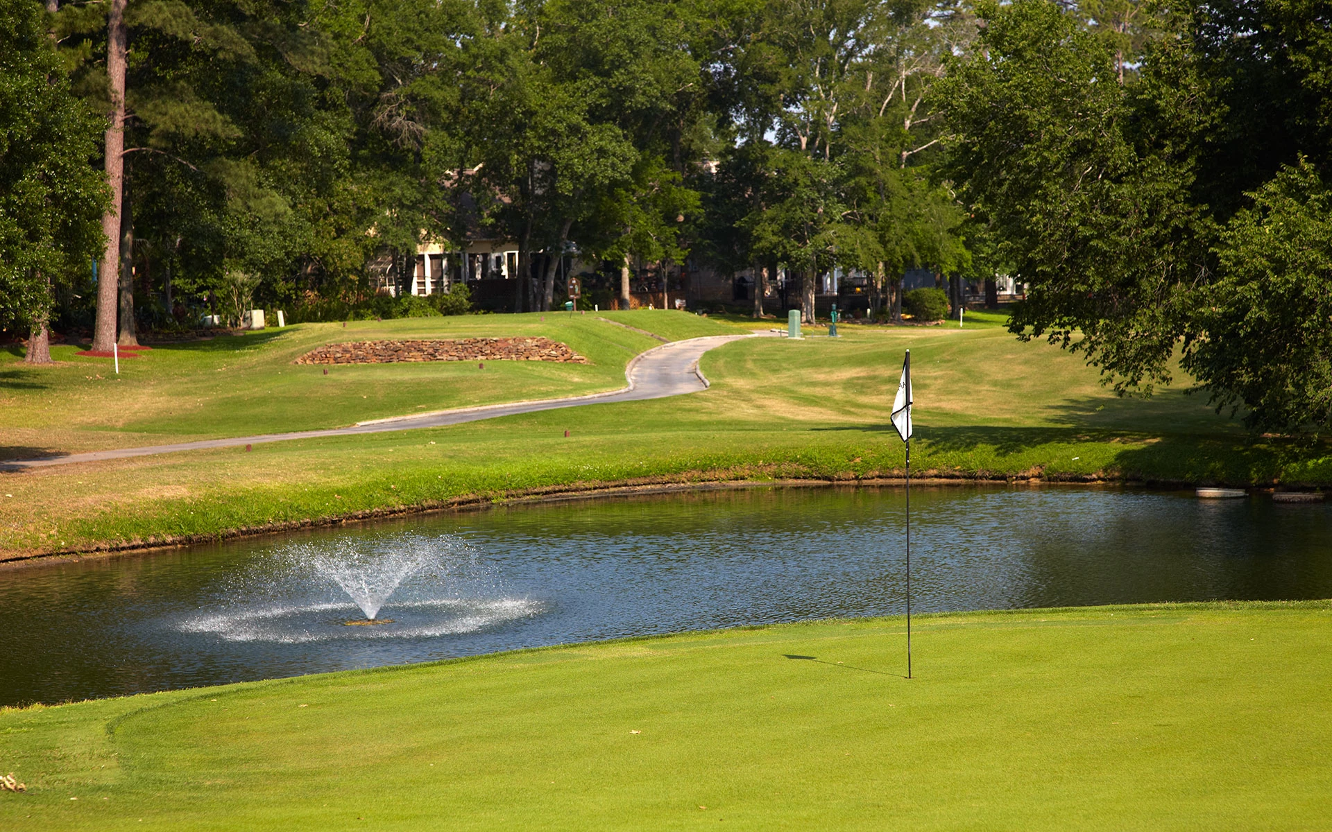 April Sound Country Club - Golf Course Hole #16