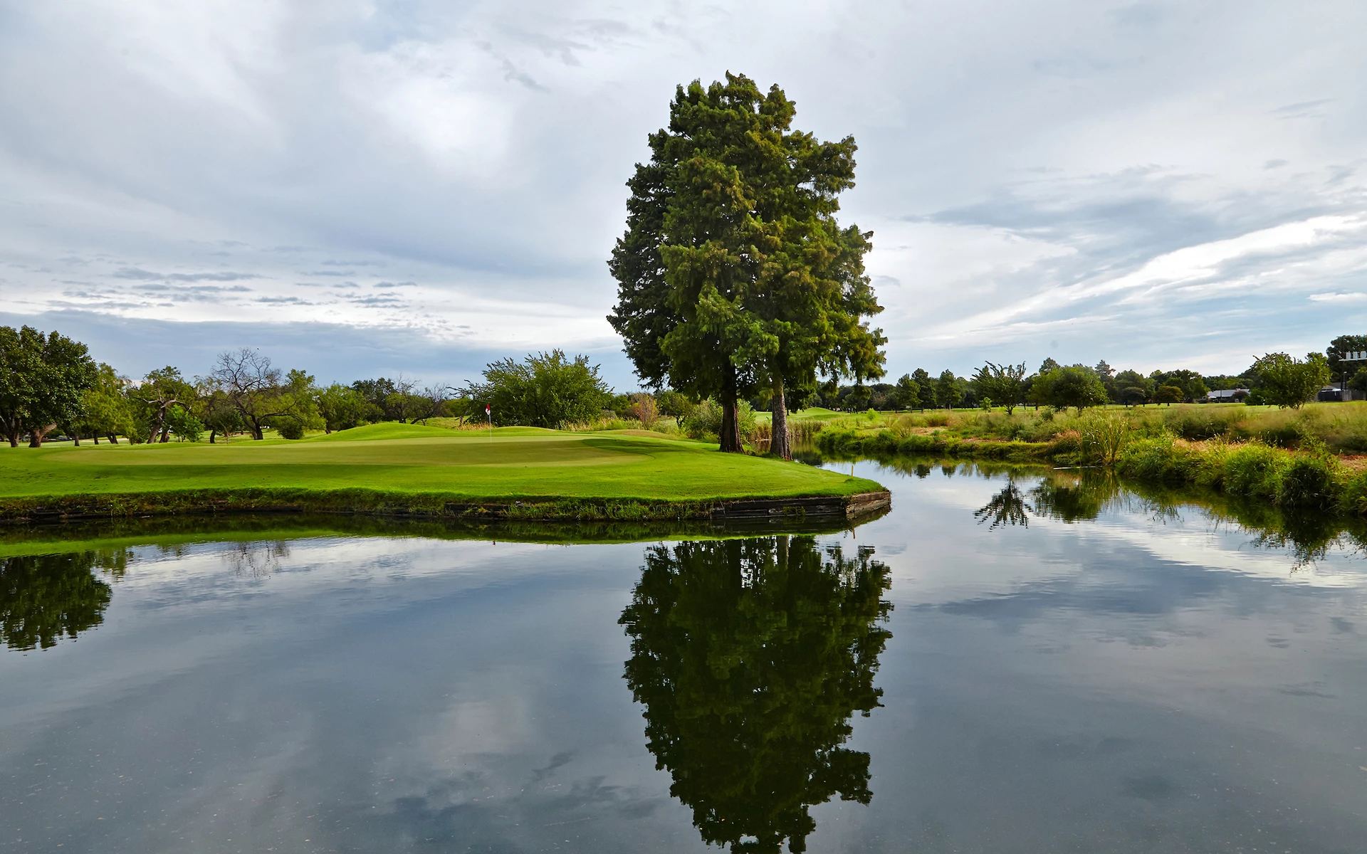 Brookhaven Country Club Farmers Branch Tx Invited