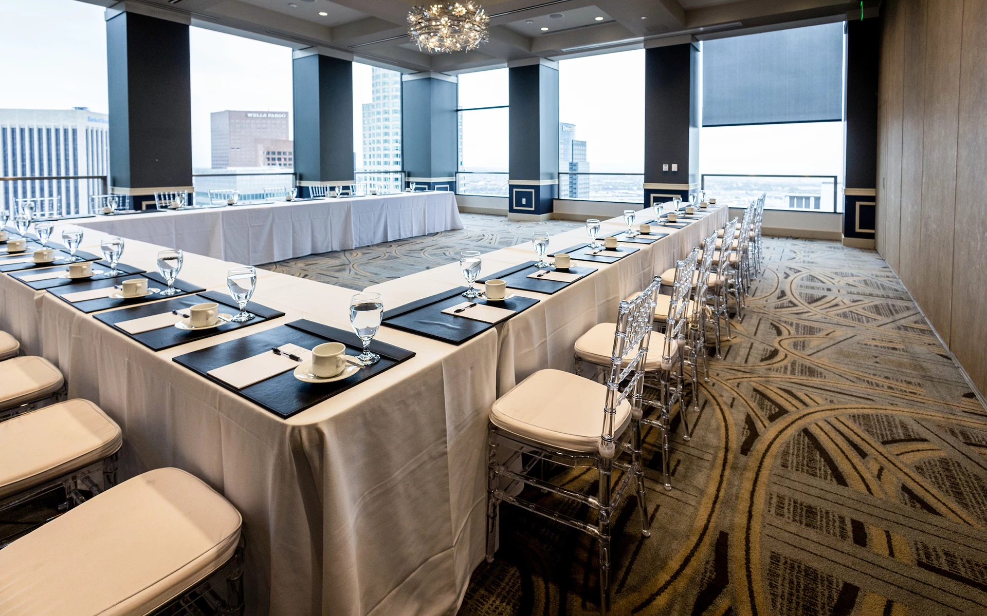 Business Meetings at City Club LA: Personalized Service and Professional Accommodations