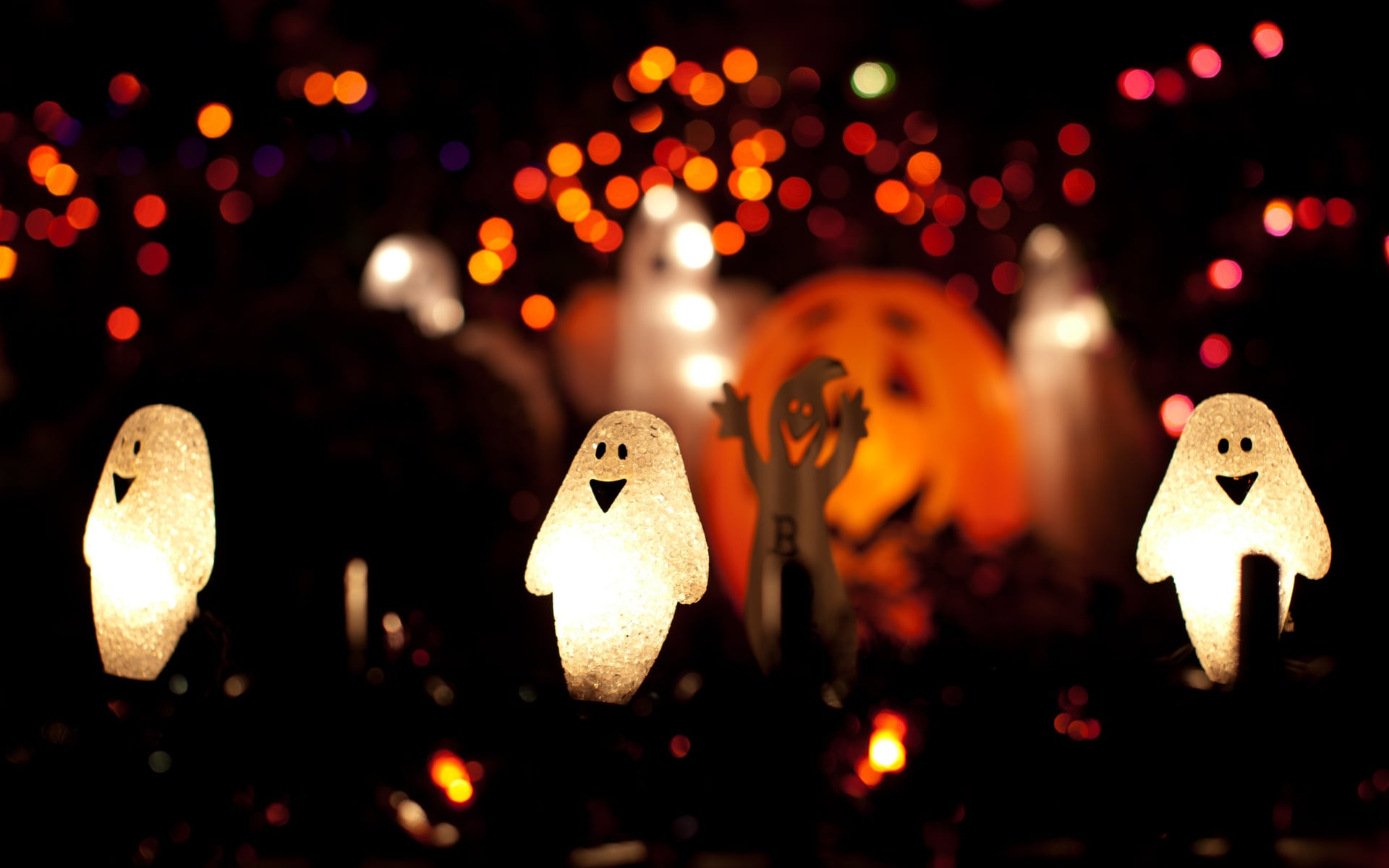 Light up ghosts