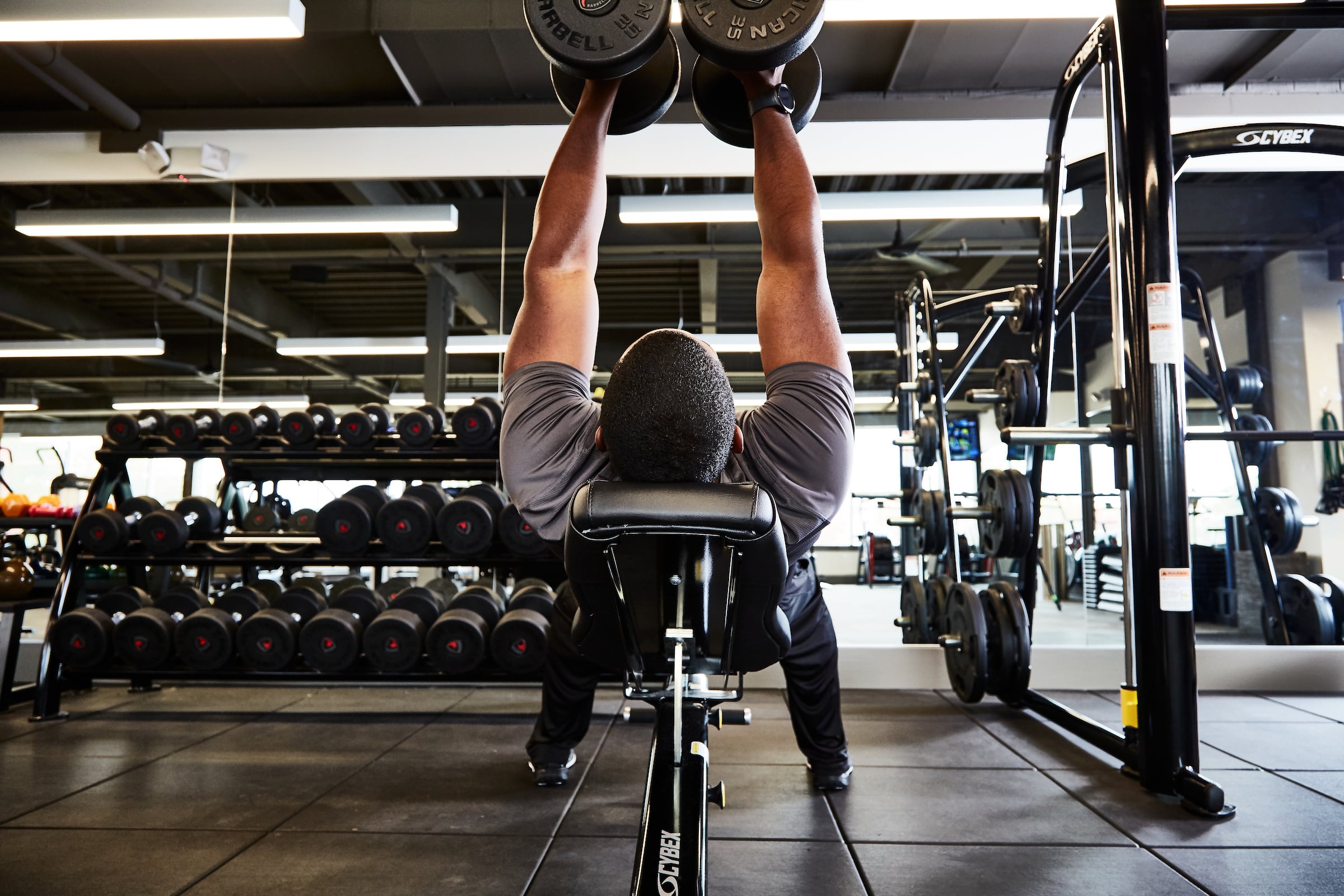Man lifting weights