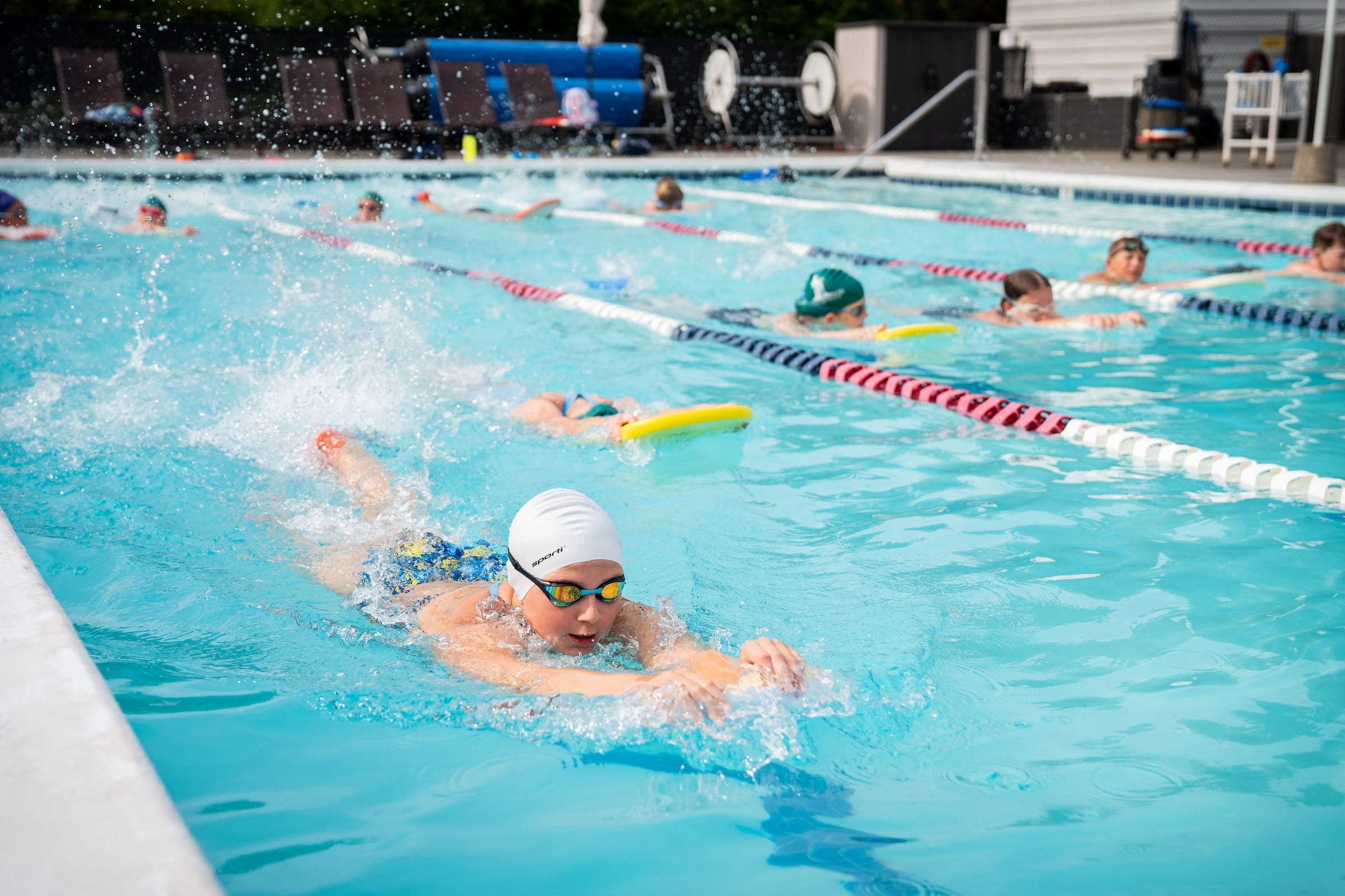 kids swimming
