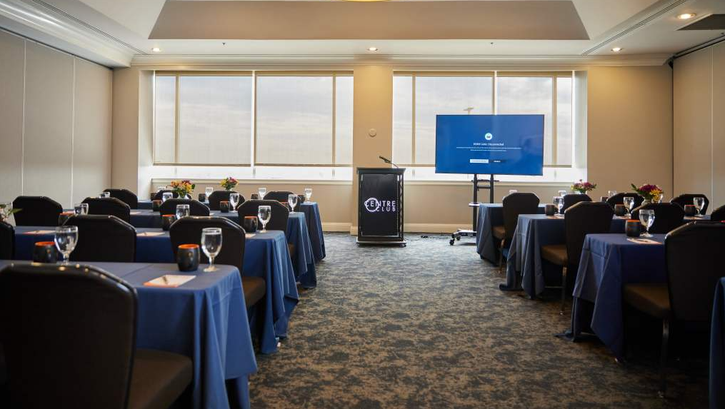Centre Club Tampa Bayview 1 meeting space set up as a Classroom