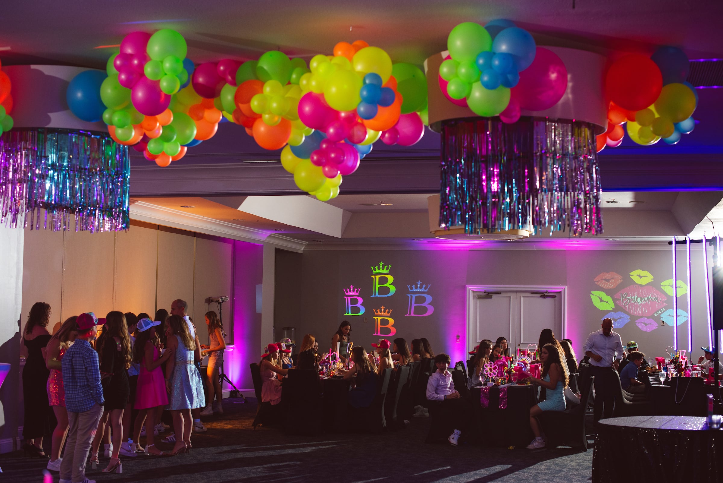 Centre Club Tampa Bat Mitzvah Celebration Decor