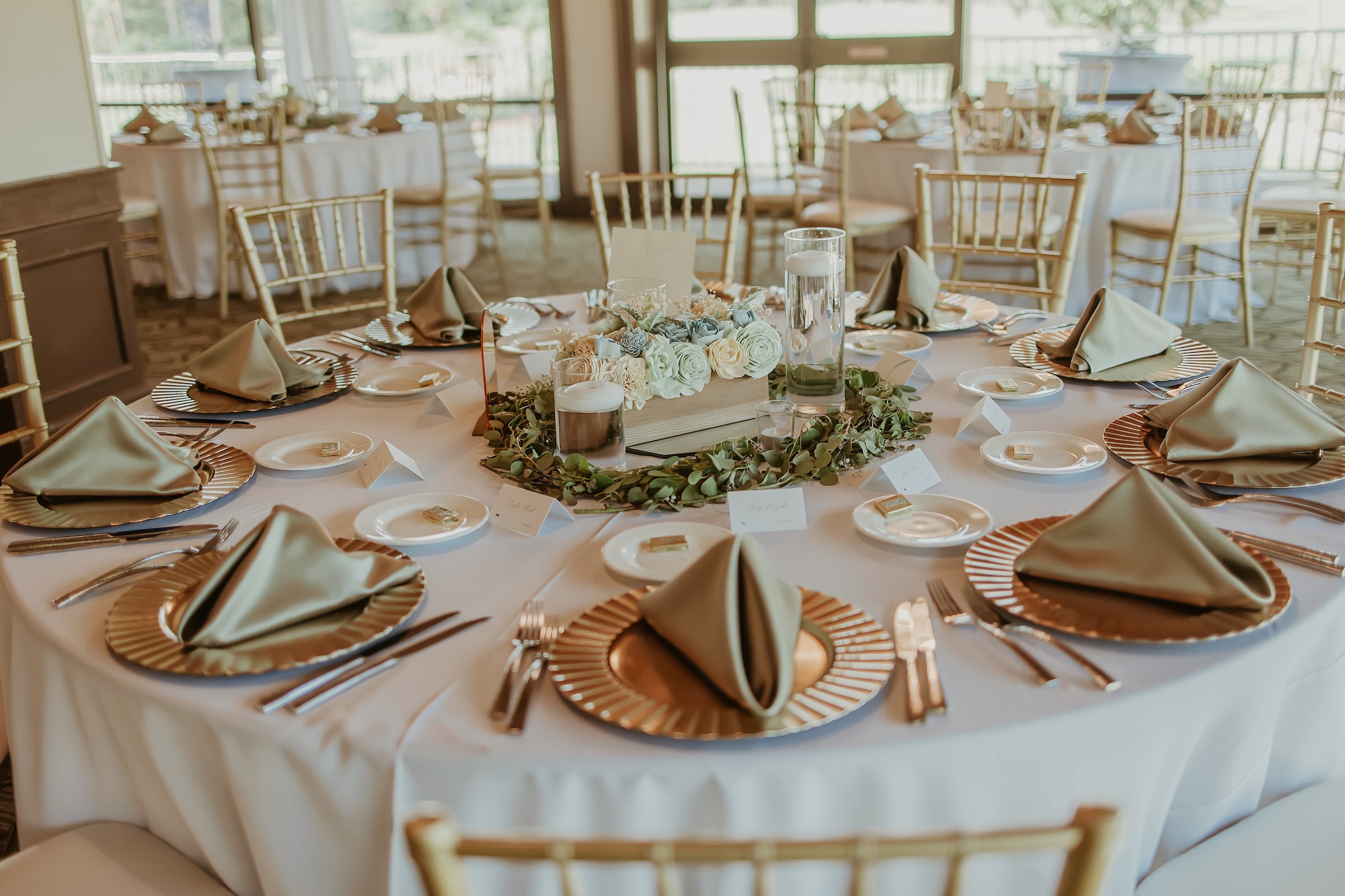 Wedding table setting