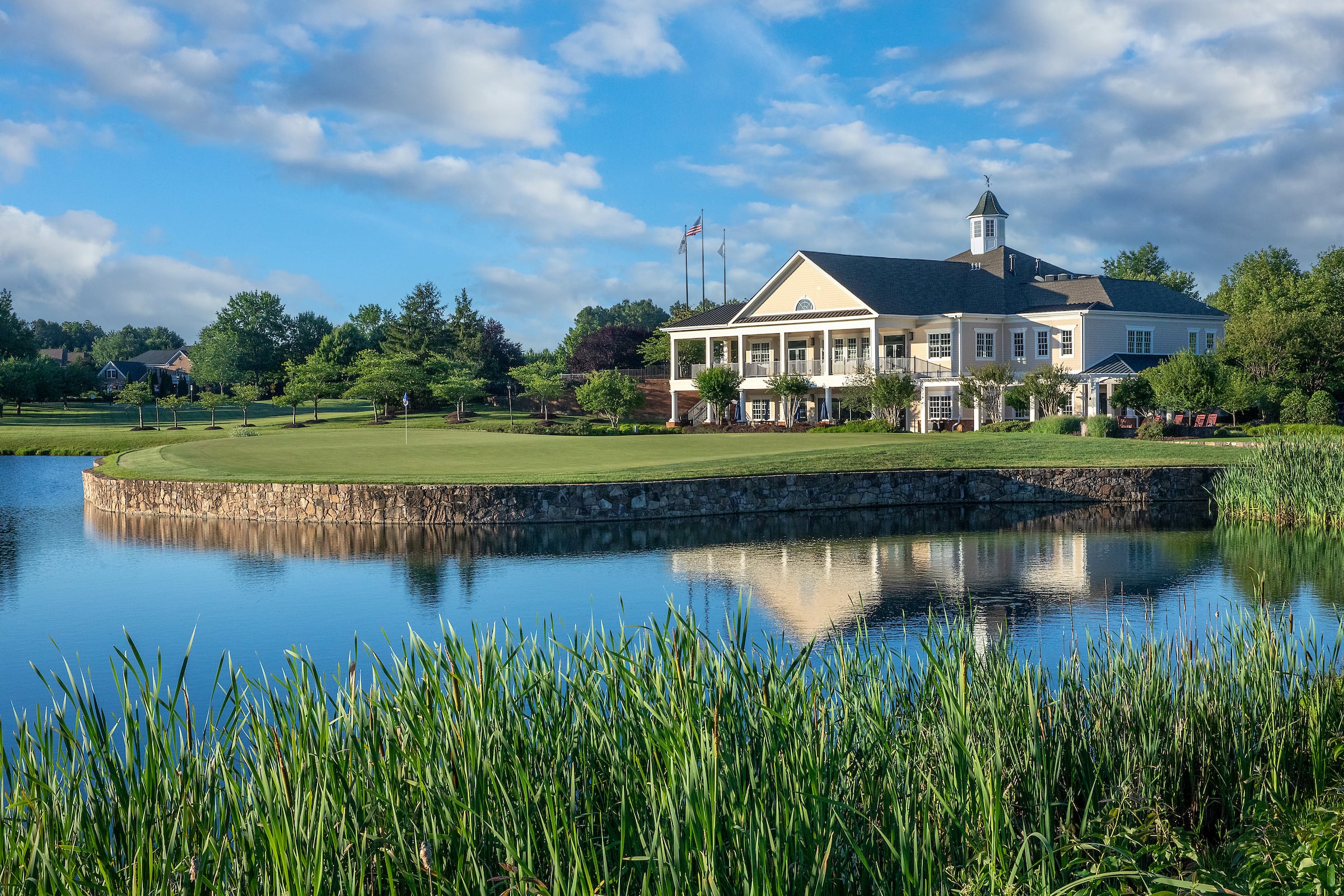 view of a golf clubhouse