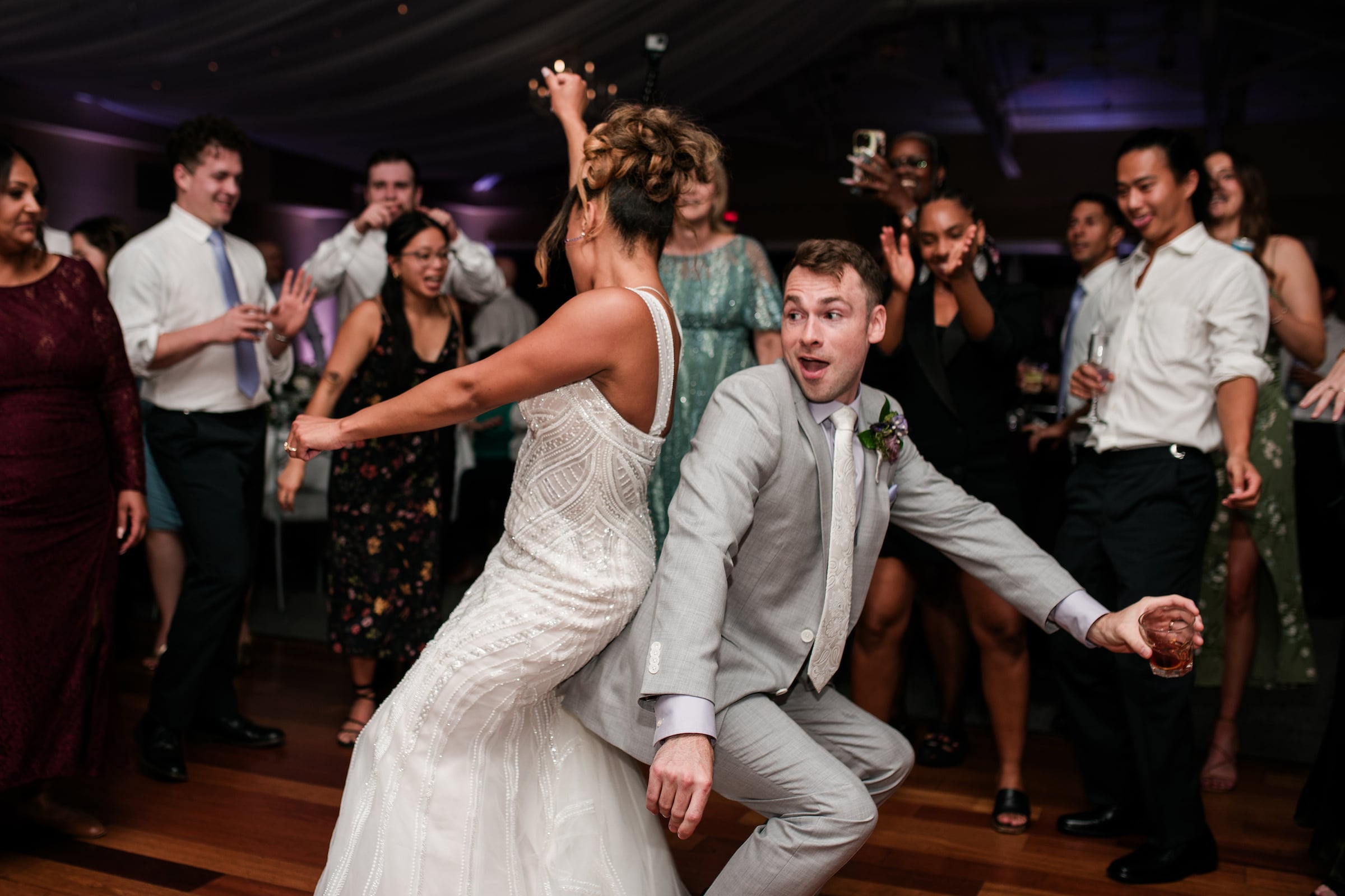 bridge and groom dancing
