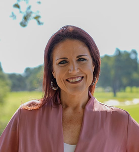 Kelle Collier headshot