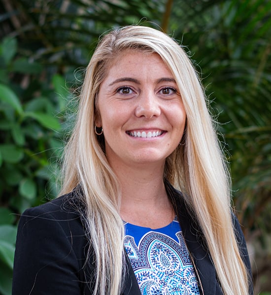 Beth Gili headshot