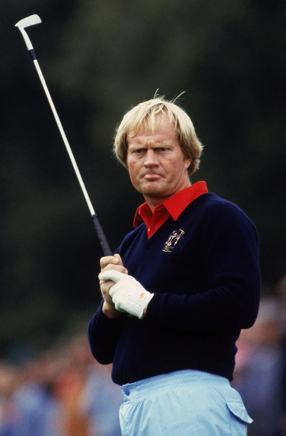 Jack Nicklaus at younger age golfing.