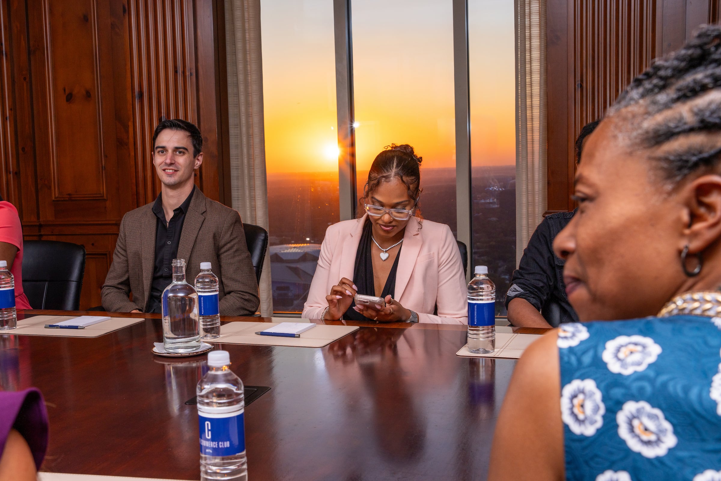 Men & Women in a board meeting