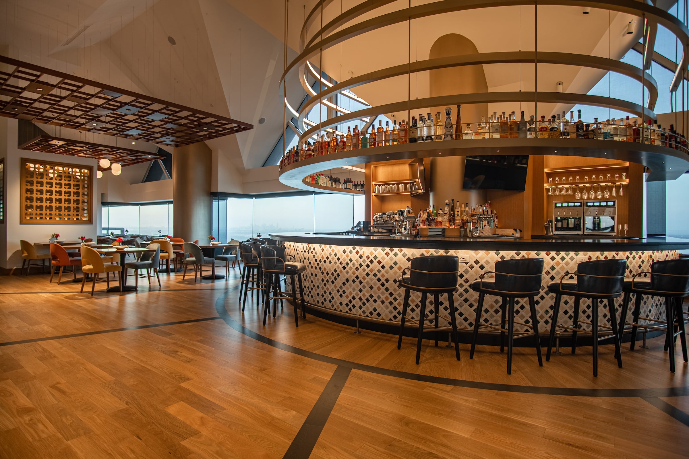 The Constellation Club - Revel Bar & Lounge