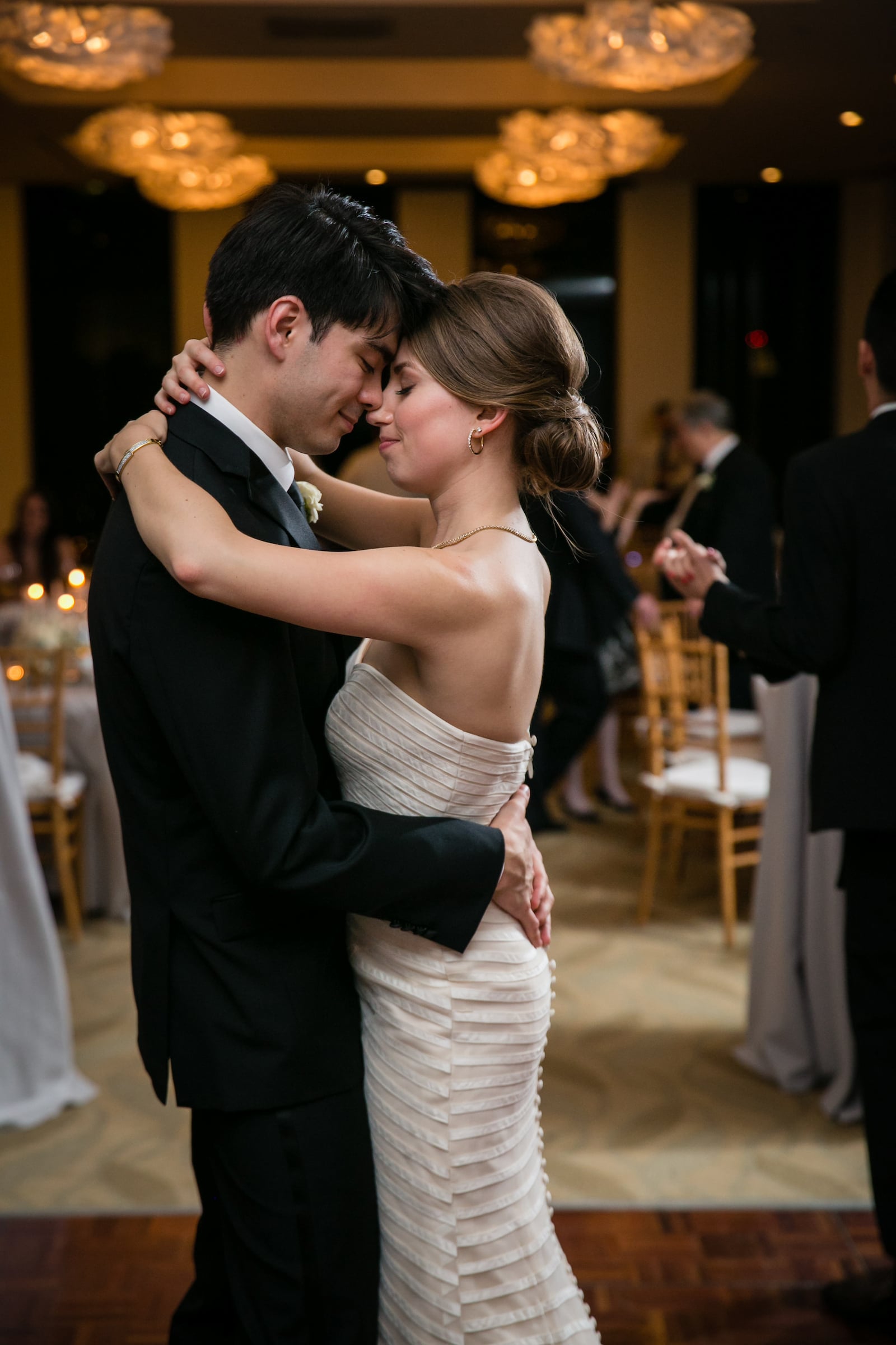Bride & Groom dancing