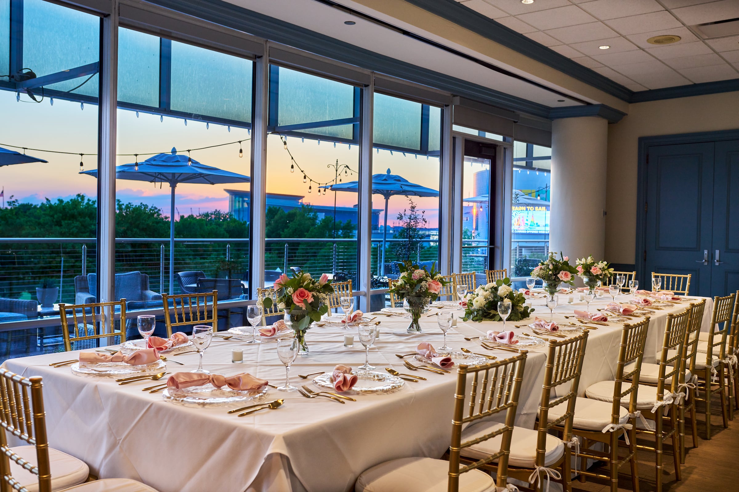 private event table setting