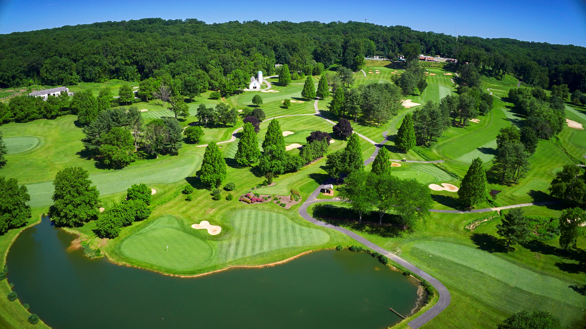 Eagle's Nest Country Club