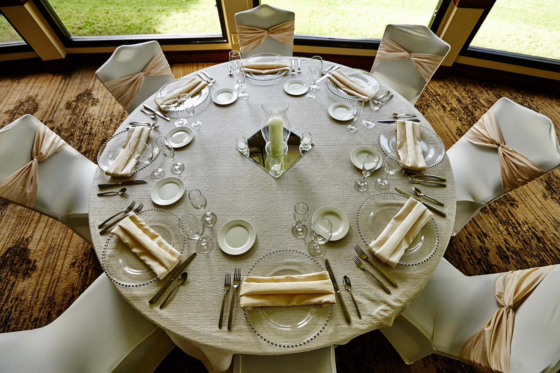 Hearthstone Country Club - Wedding Table Setting