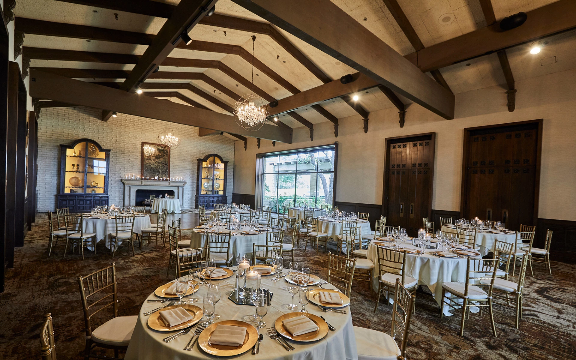 Las Colinas Fireside Wedding