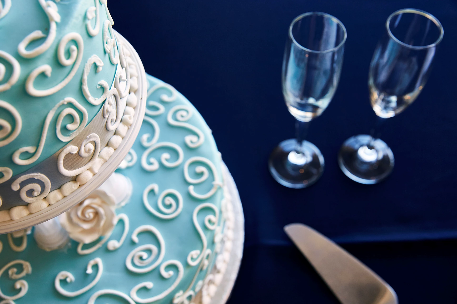 Monarch Country Club - Wedding Cake
