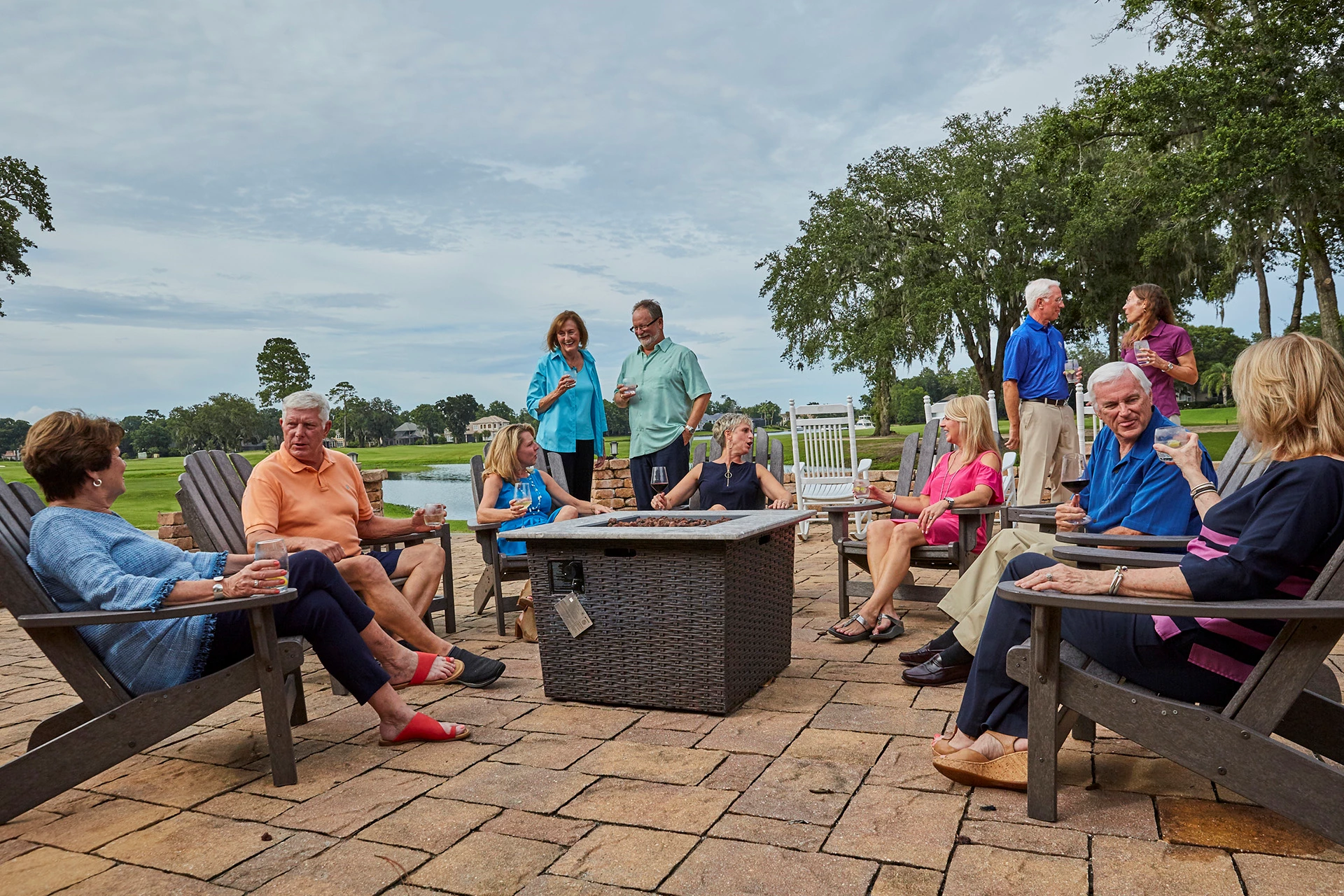 Queen's Harbour Yacht & Country Club - Members on the patio