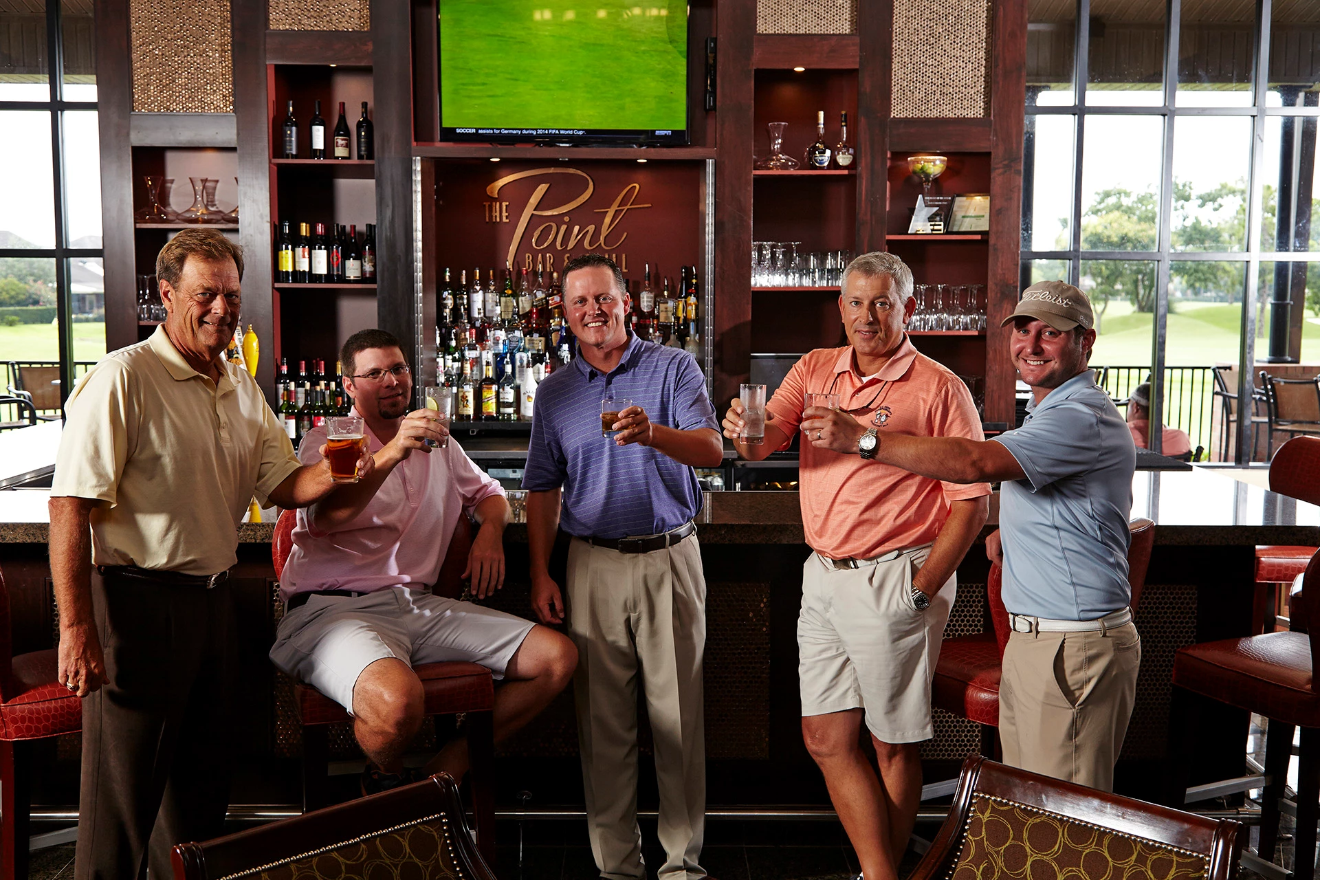 The Club at Falcon Point - Members at the bar